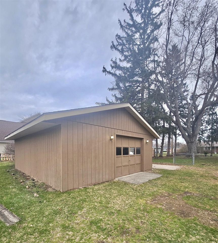 2902 Lincoln Avenue, Saint Joseph, MI, 49085