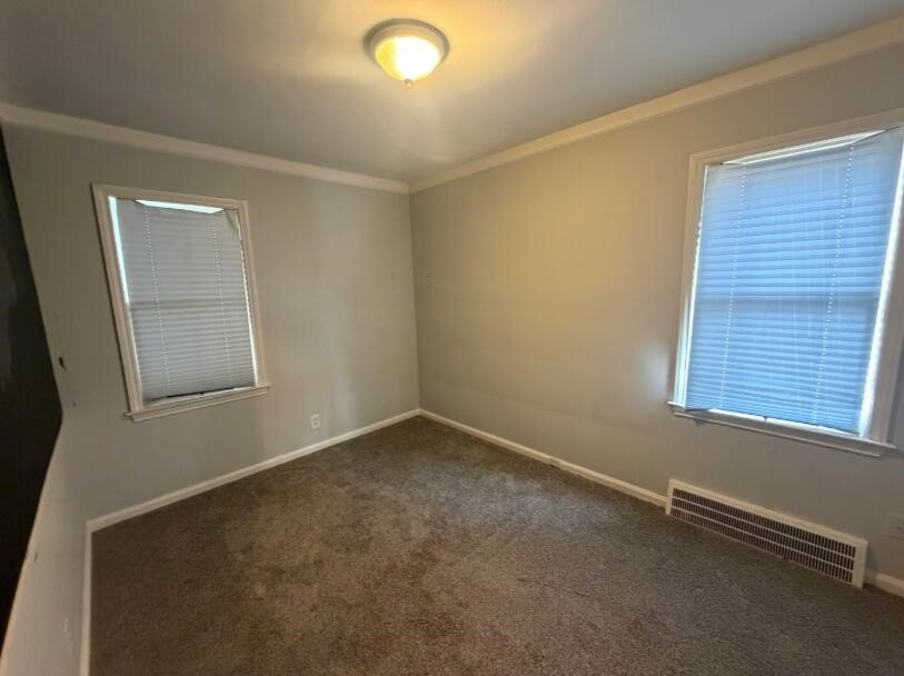 19984 Elkhart Street, Harper Woods, MI, 48225-2234