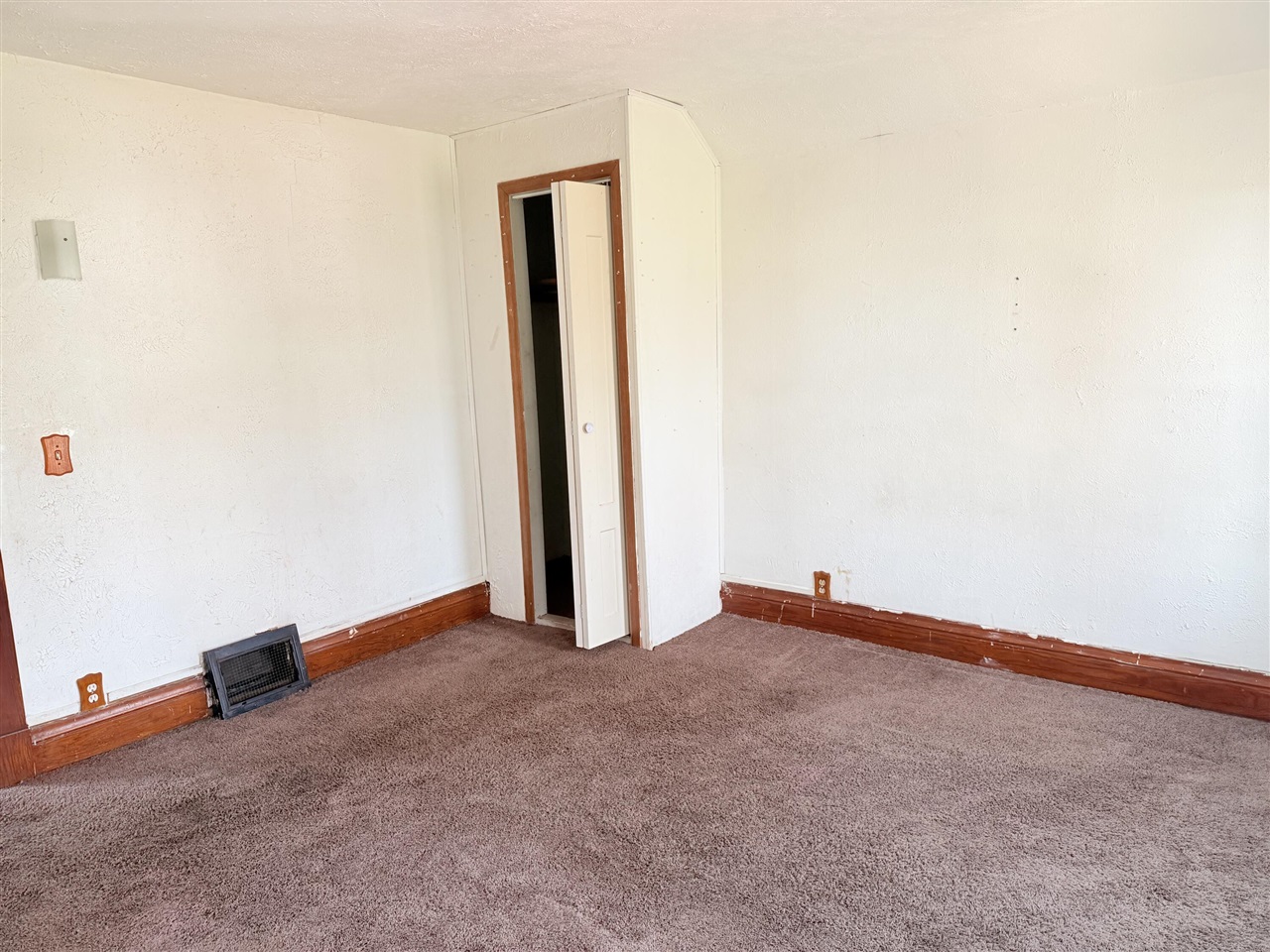 718 Harrison Street, Kalamazoo, MI, 49007-3523