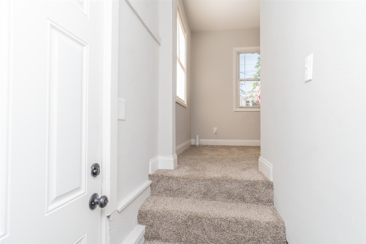 167 E Lincoln Avenue, Muskegon Heights, MI, 49444-3018