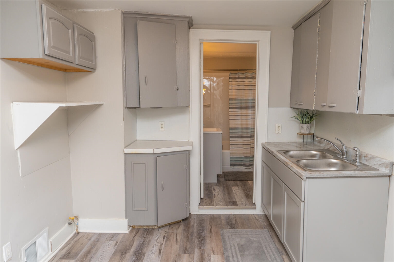 167 E Lincoln Avenue, Muskegon Heights, MI, 49444-3018