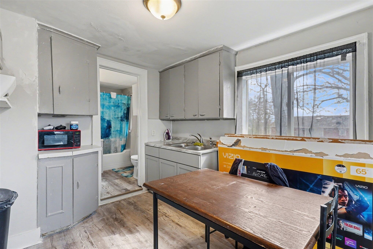 167 E Lincoln Avenue, Muskegon Heights, MI, 49444-3018