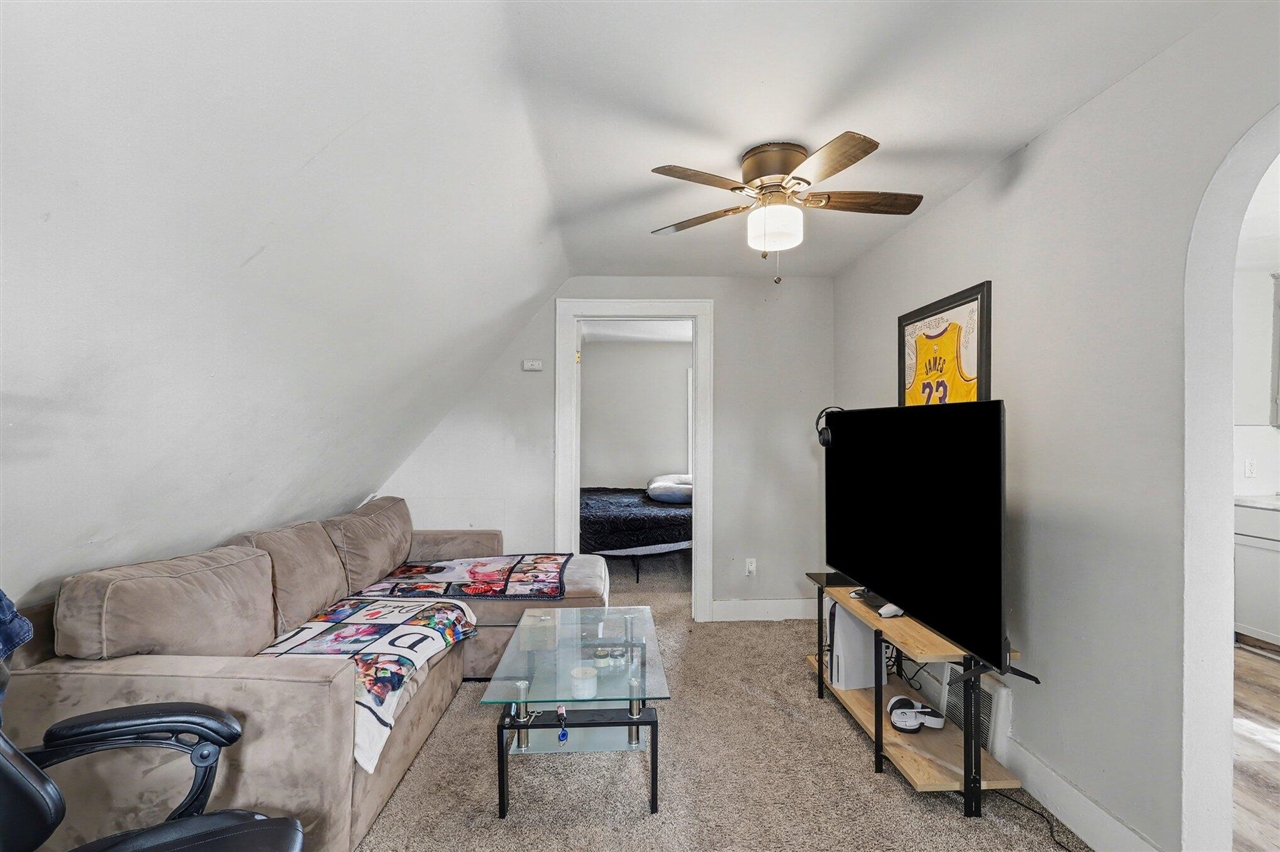 167 E Lincoln Avenue, Muskegon Heights, MI, 49444-3018