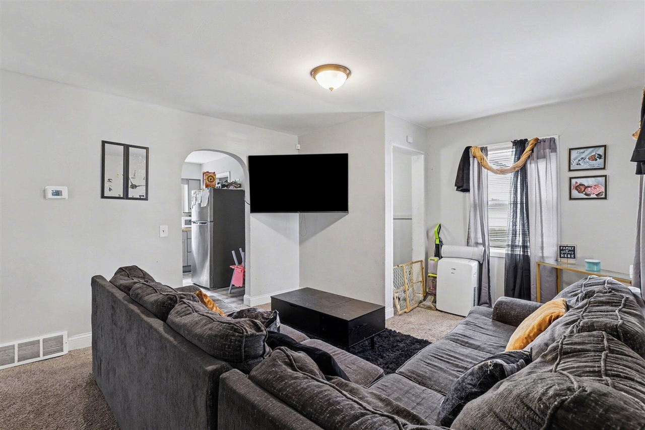 167 E Lincoln Avenue, Muskegon Heights, MI, 49444-3018