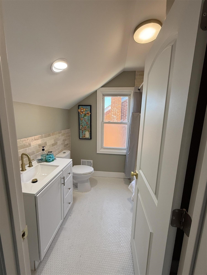 16540 Marlowe Street, Detroit, MI, 48235-4040