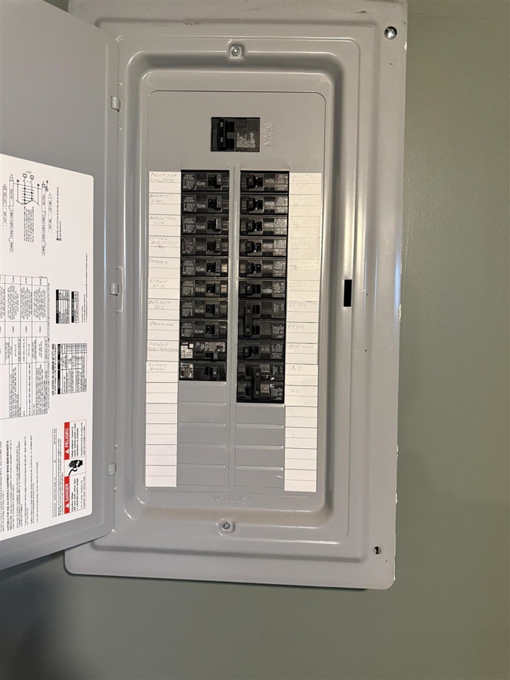 16540 Marlowe Street, Detroit, MI, 48235-4040