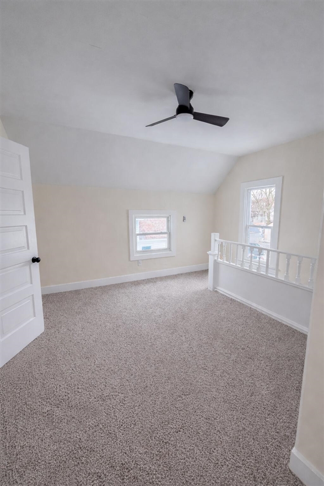 12 E 19th Street, Holland, MI, 49423-4227