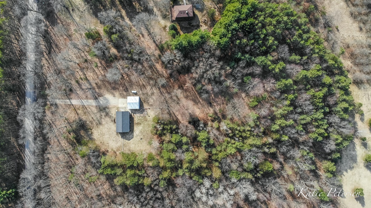 3501 15 Mile Road, Cedar Springs, MI, 49319-9184