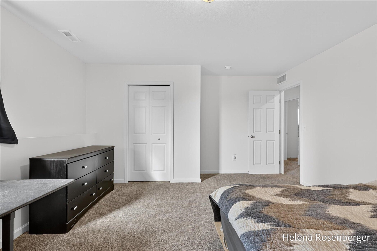 1700 Harper Grove Lane, Vicksburg, MI, 49097-7783