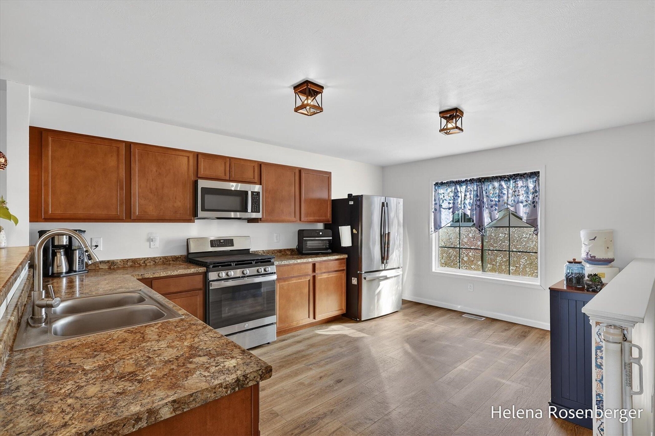 1700 Harper Grove Lane, Vicksburg, MI, 49097-7783