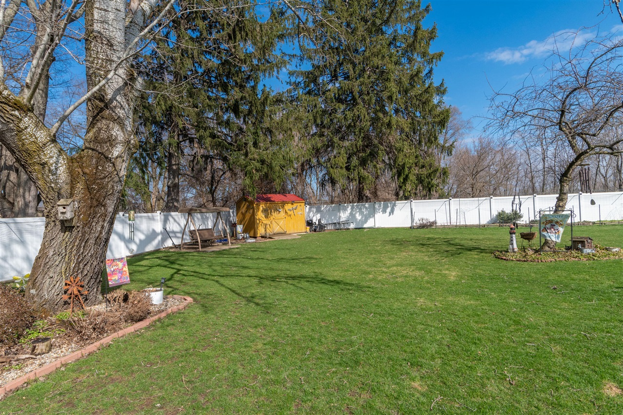 983 Miners Road, Saint Joseph, MI, 49085-9625