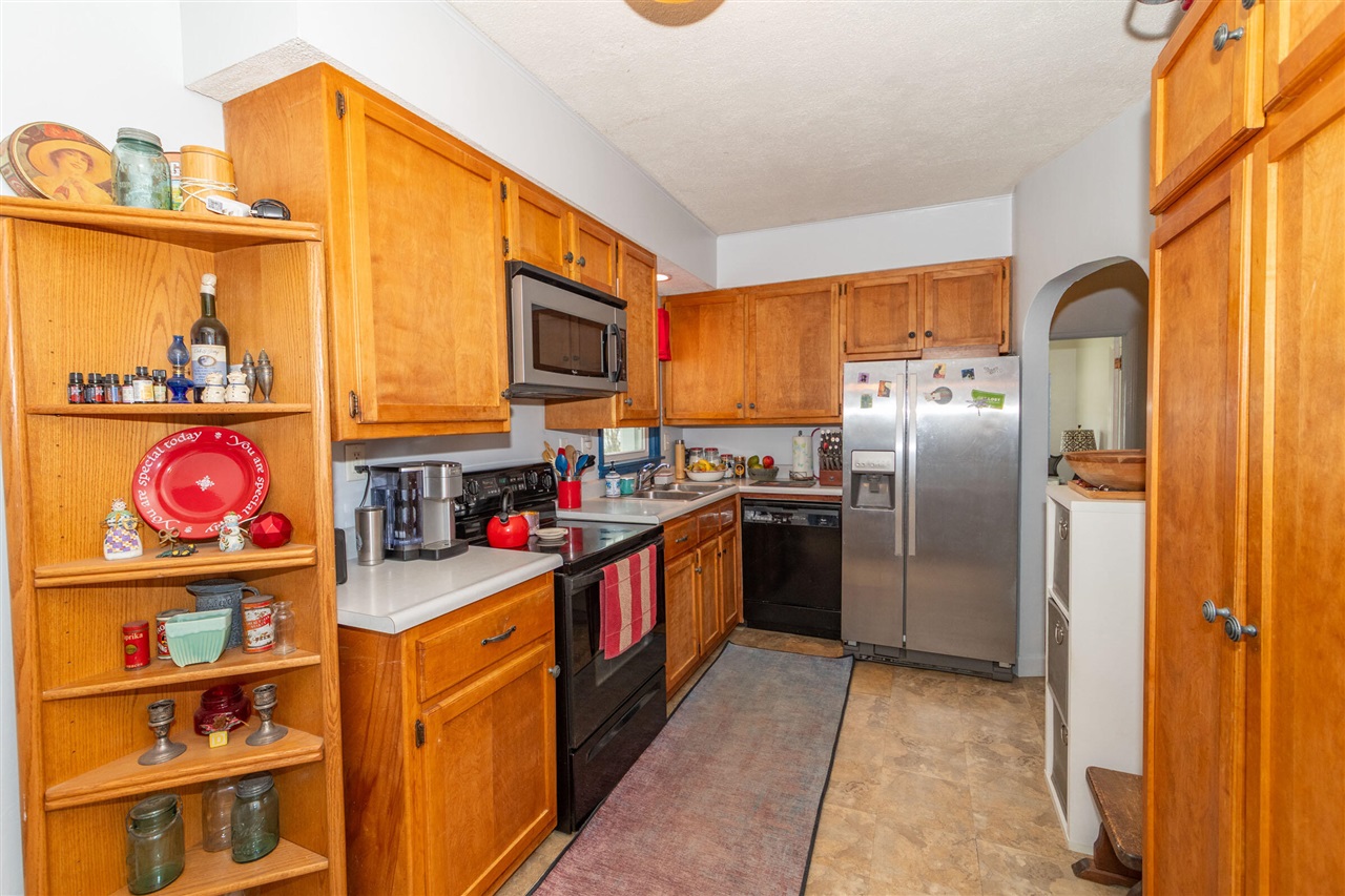 983 Miners Road, Saint Joseph, MI, 49085-9625