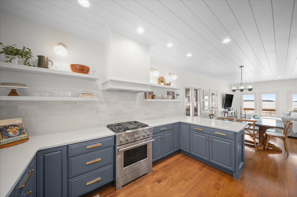 Homes for sale in Onekama, MI | 7616 1st St, Onekama, MI 49675 | MLS# 70520745