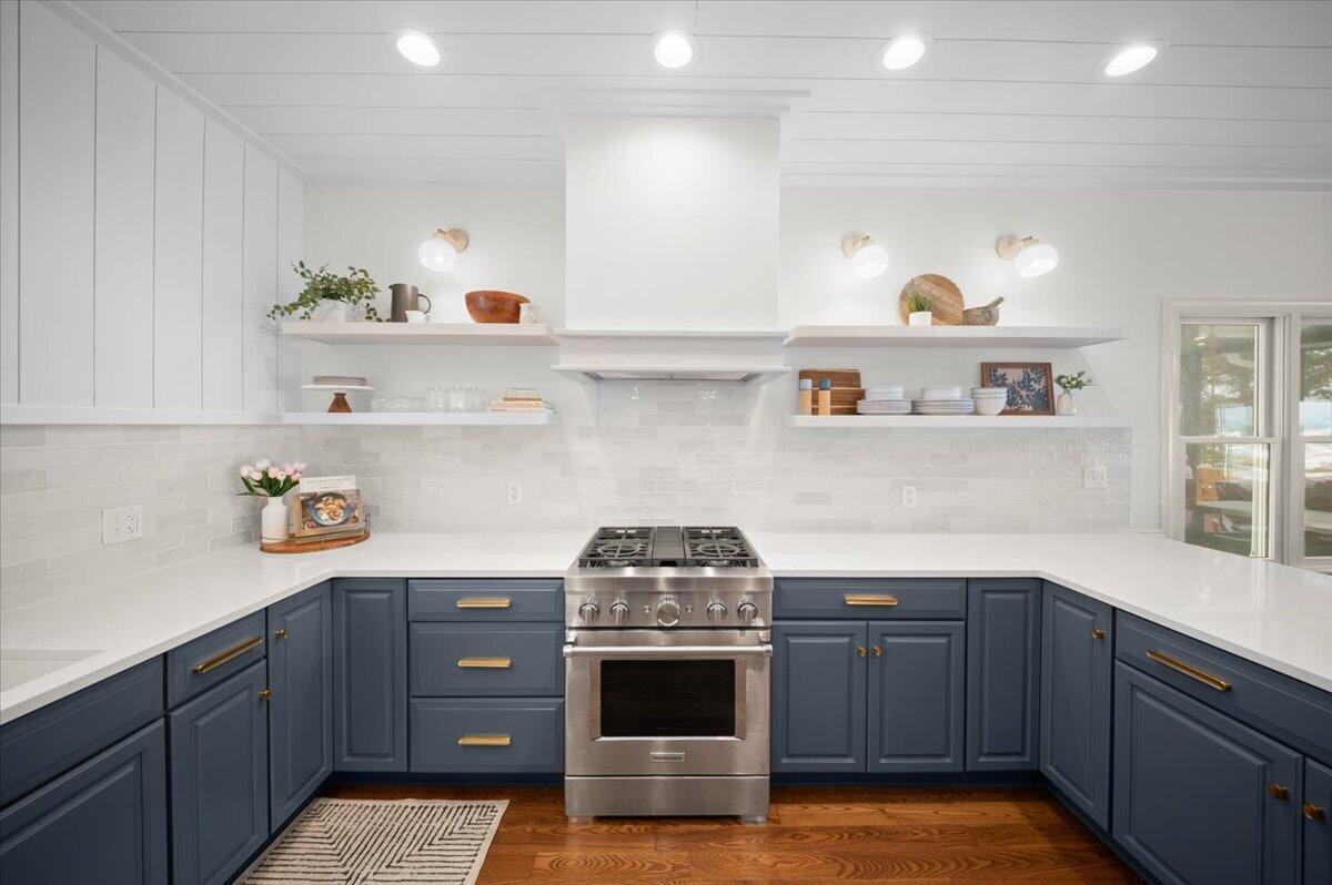 Homes for sale in Onekama, MI | 7616 1St St, Onekama, MI 49675 | MLS# 70520745