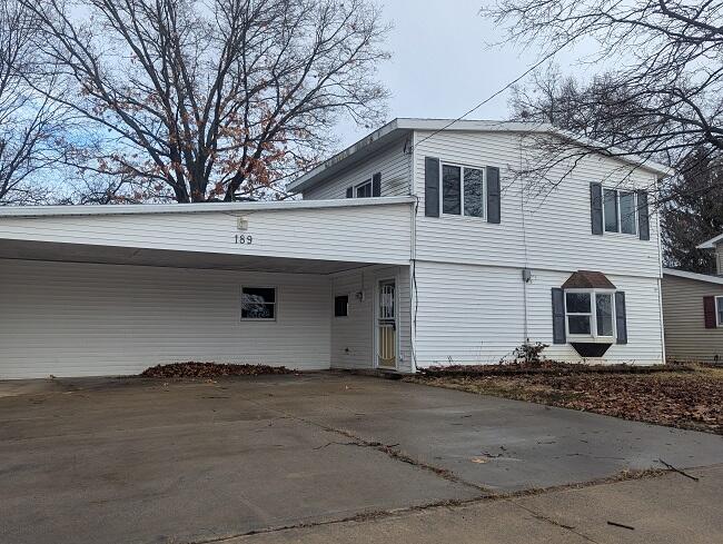 189 Ackerson Lake Drive, Jackson, MI, 49201-8709