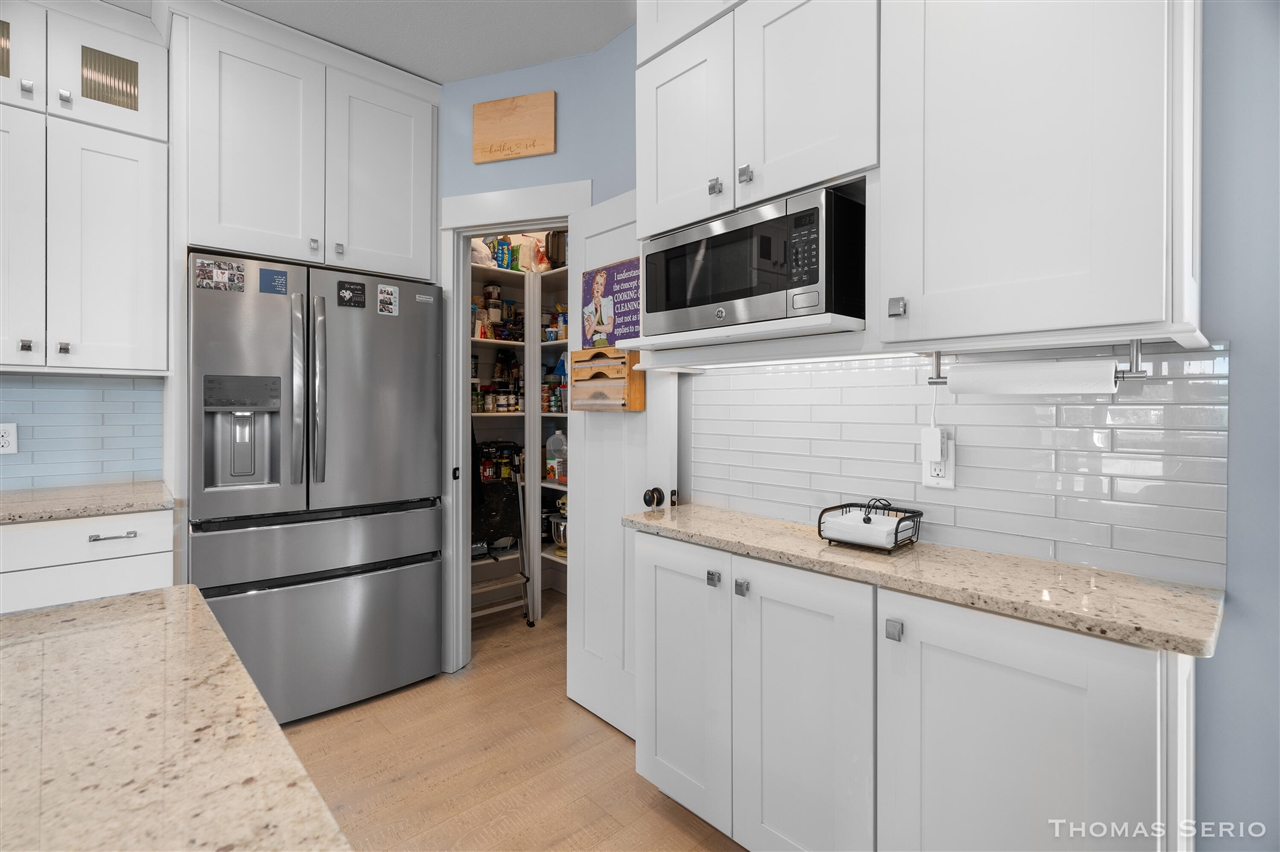 940 S Lake Street, Whitehall, MI, 49461-1522