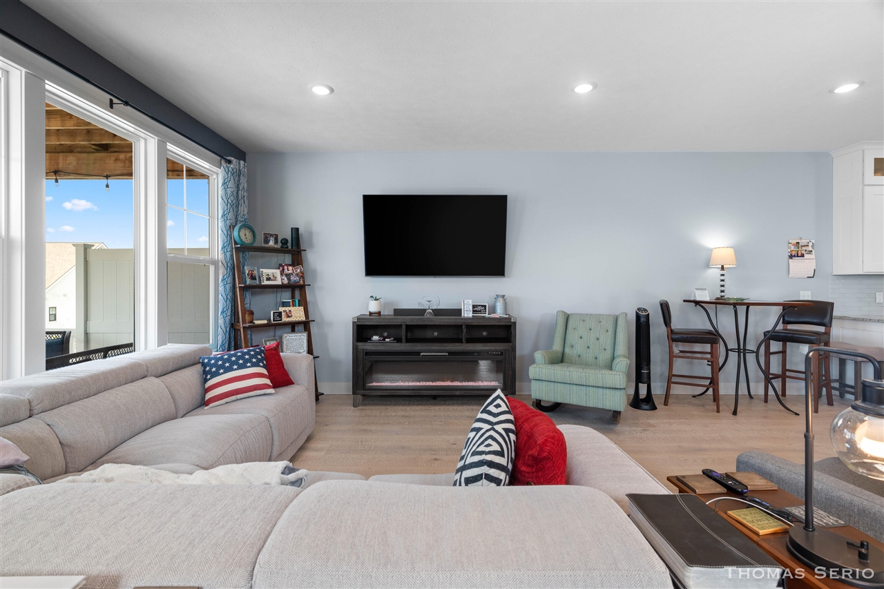 940 S Lake Street, Whitehall, MI, 49461-1522