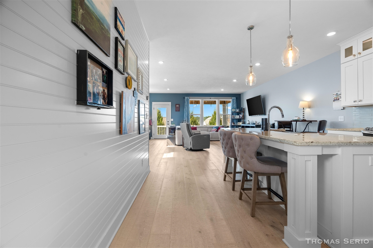 940 S Lake Street, Whitehall, MI, 49461-1522