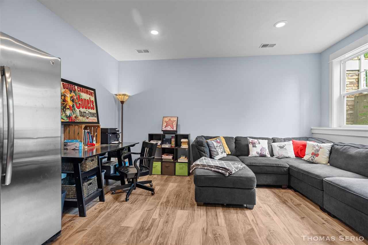 940 S Lake Street, Whitehall, MI, 49461-1522