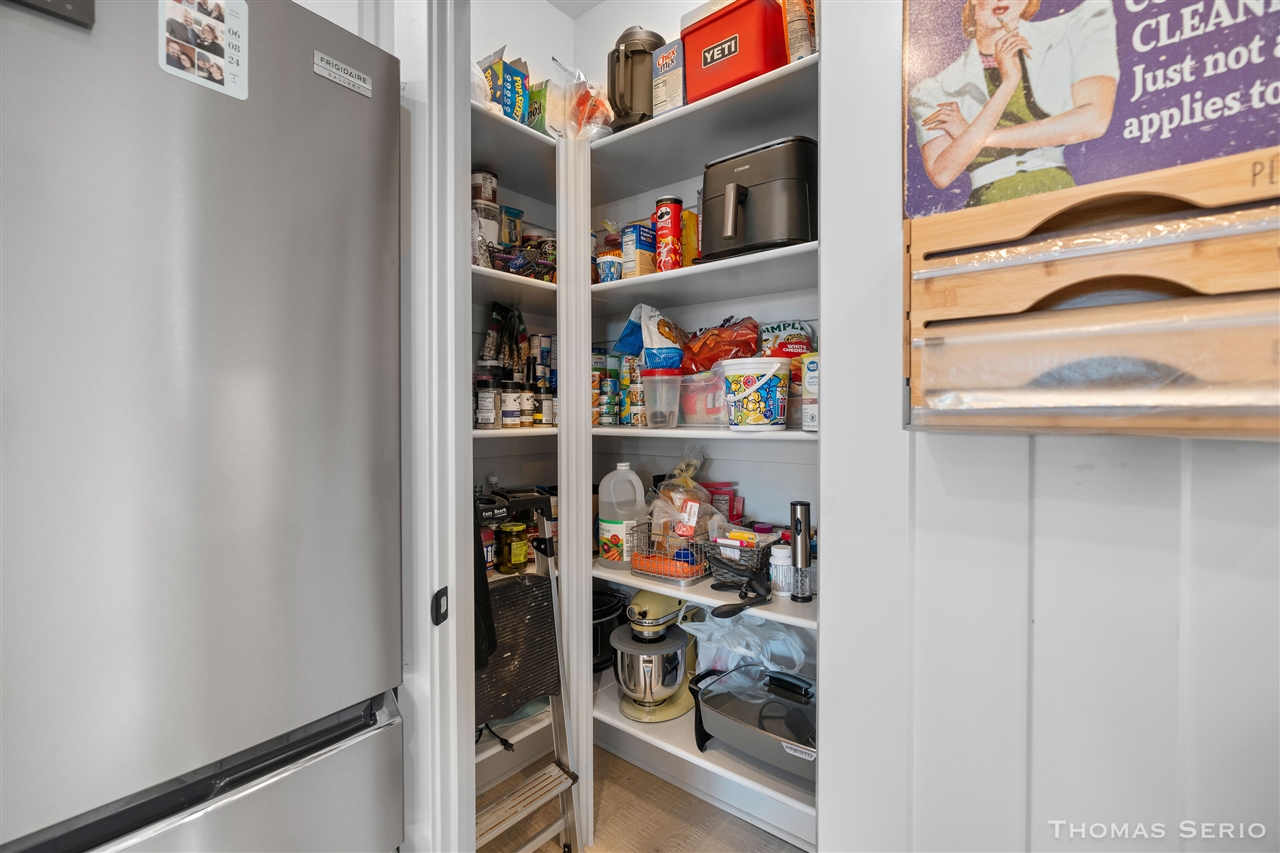 940 S Lake Street, Whitehall, MI, 49461-1522