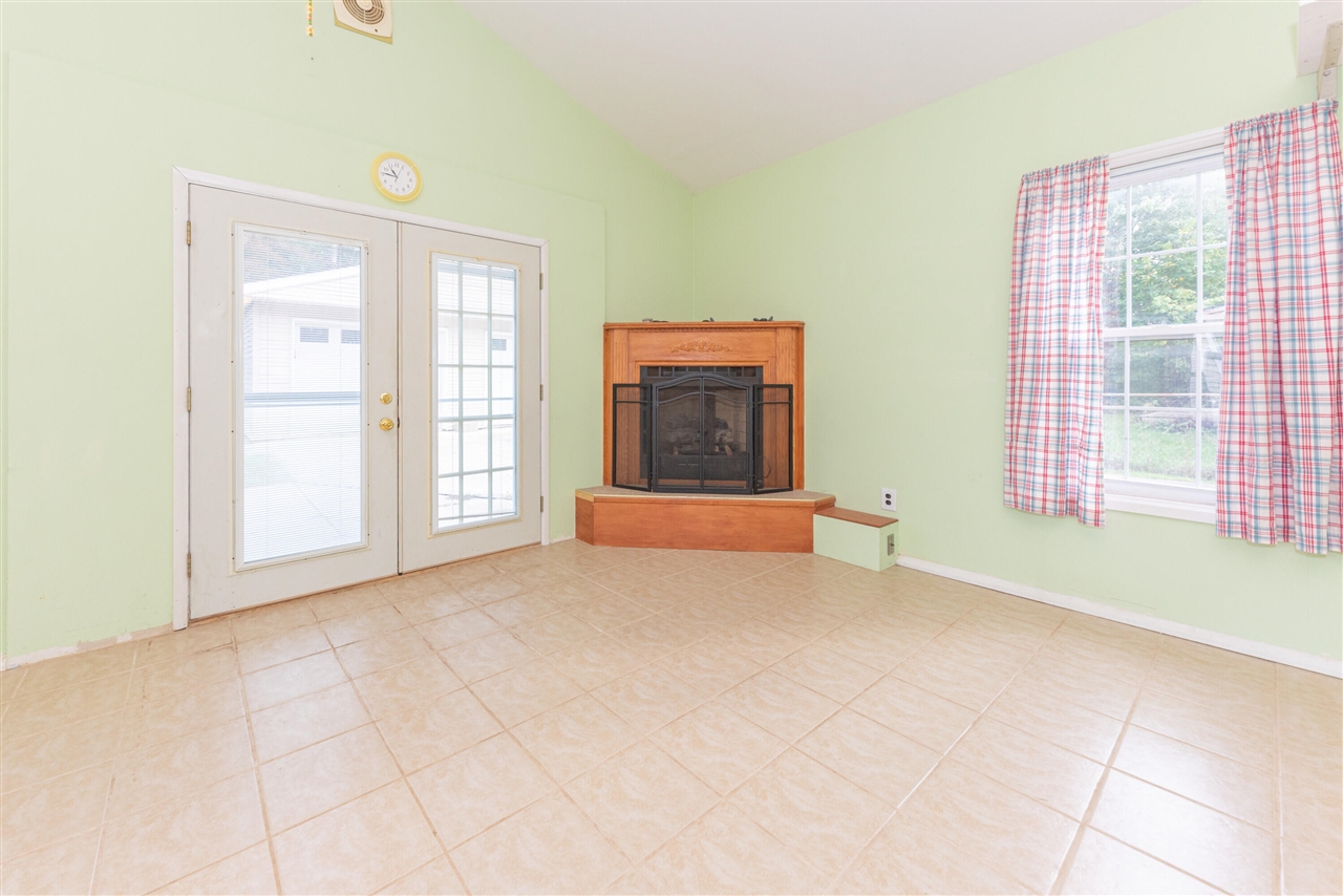 3811 Pat Street, Ypsilanti, MI, 48197-9003