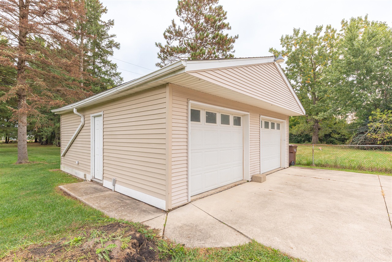 3811 Pat Street, Ypsilanti, MI, 48197-9003