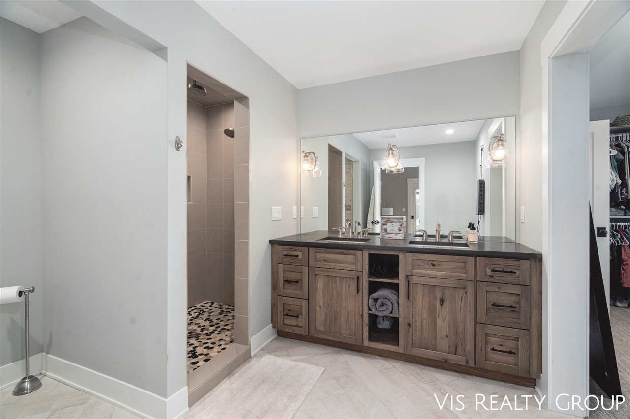 1607 Sheldon Road, Grand Haven, MI, 49417