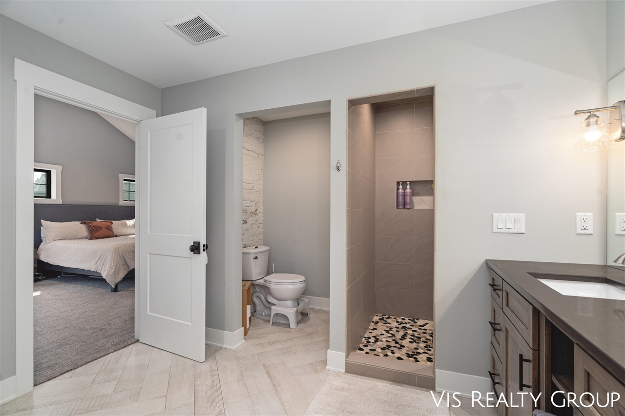 1607 Sheldon Road, Grand Haven, MI, 49417