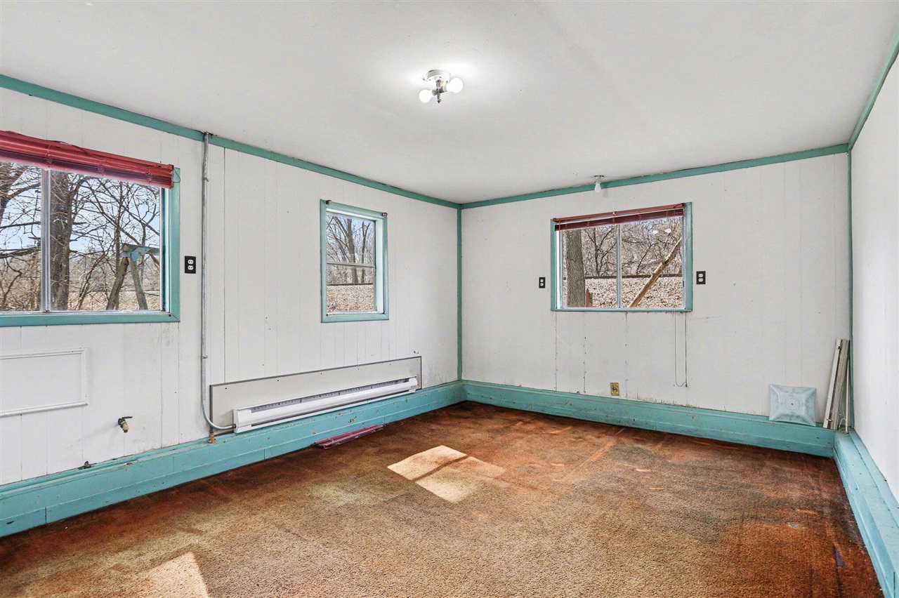 100 Westwood Street, Hillsdale, MI, 49242-1120