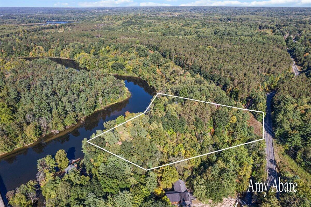 19768 Lincoln Road, Stanwood, MI, 49346