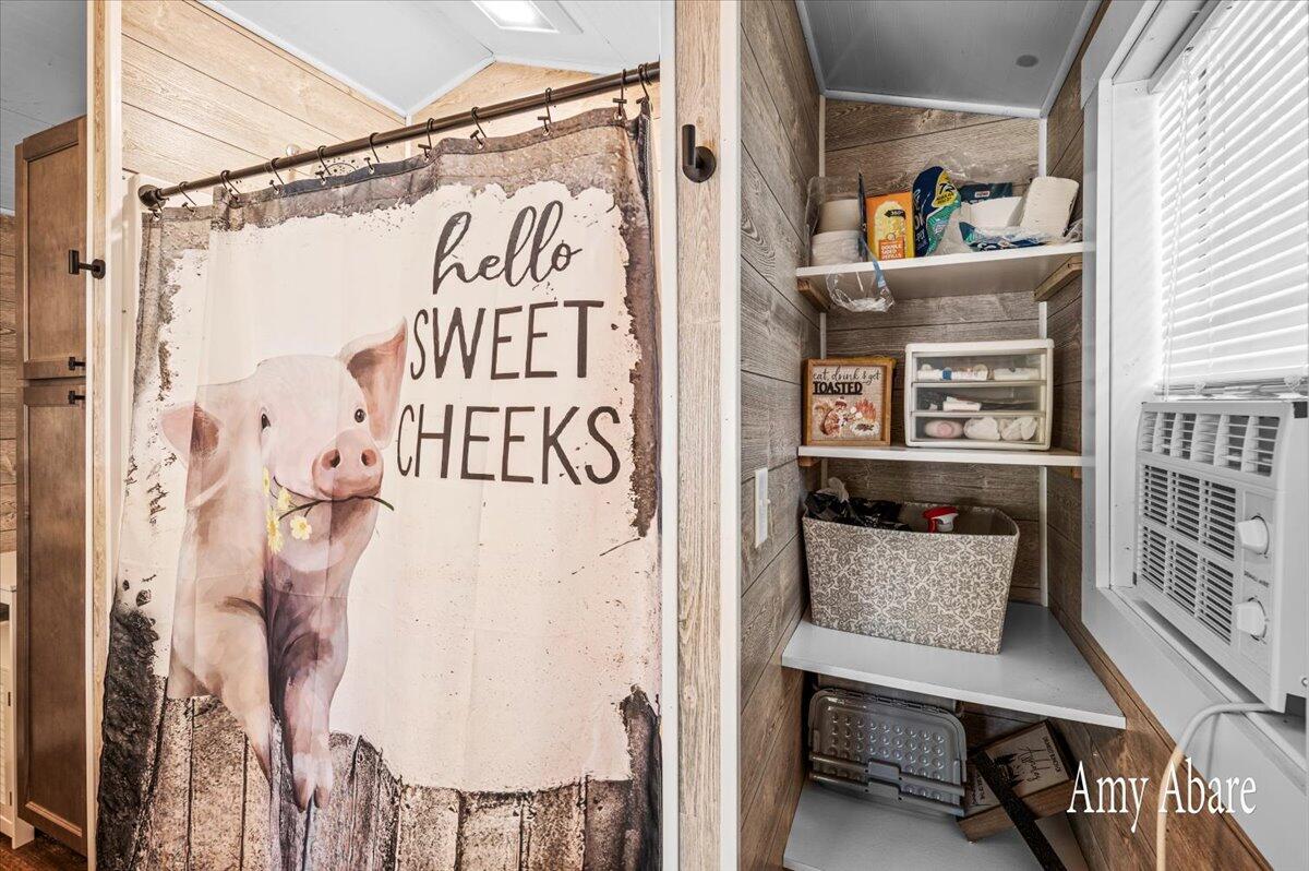 19768 Lincoln Road, Stanwood, MI, 49346