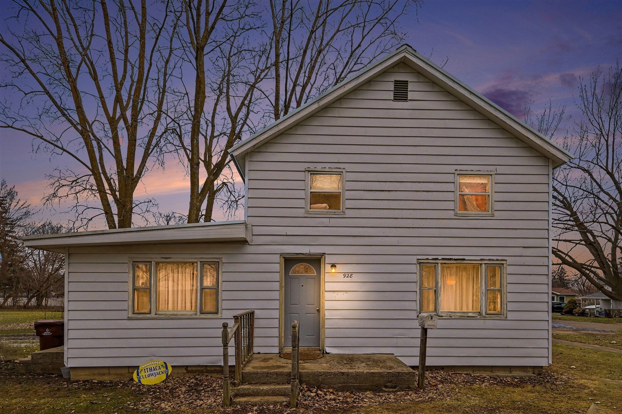 928 E Emerson Street, Ithaca, MI, 48847-1334