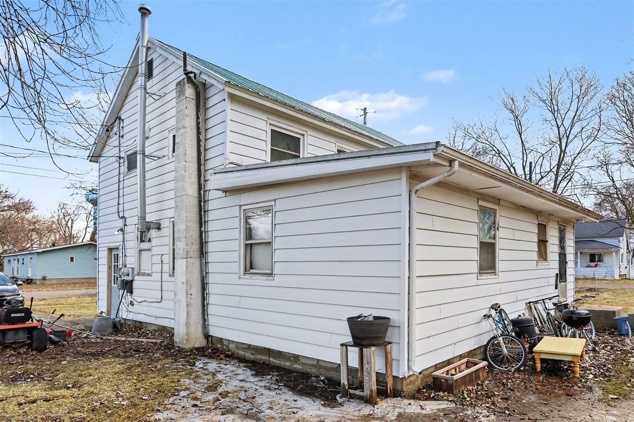 928 E Emerson Street, Ithaca, MI, 48847-1334