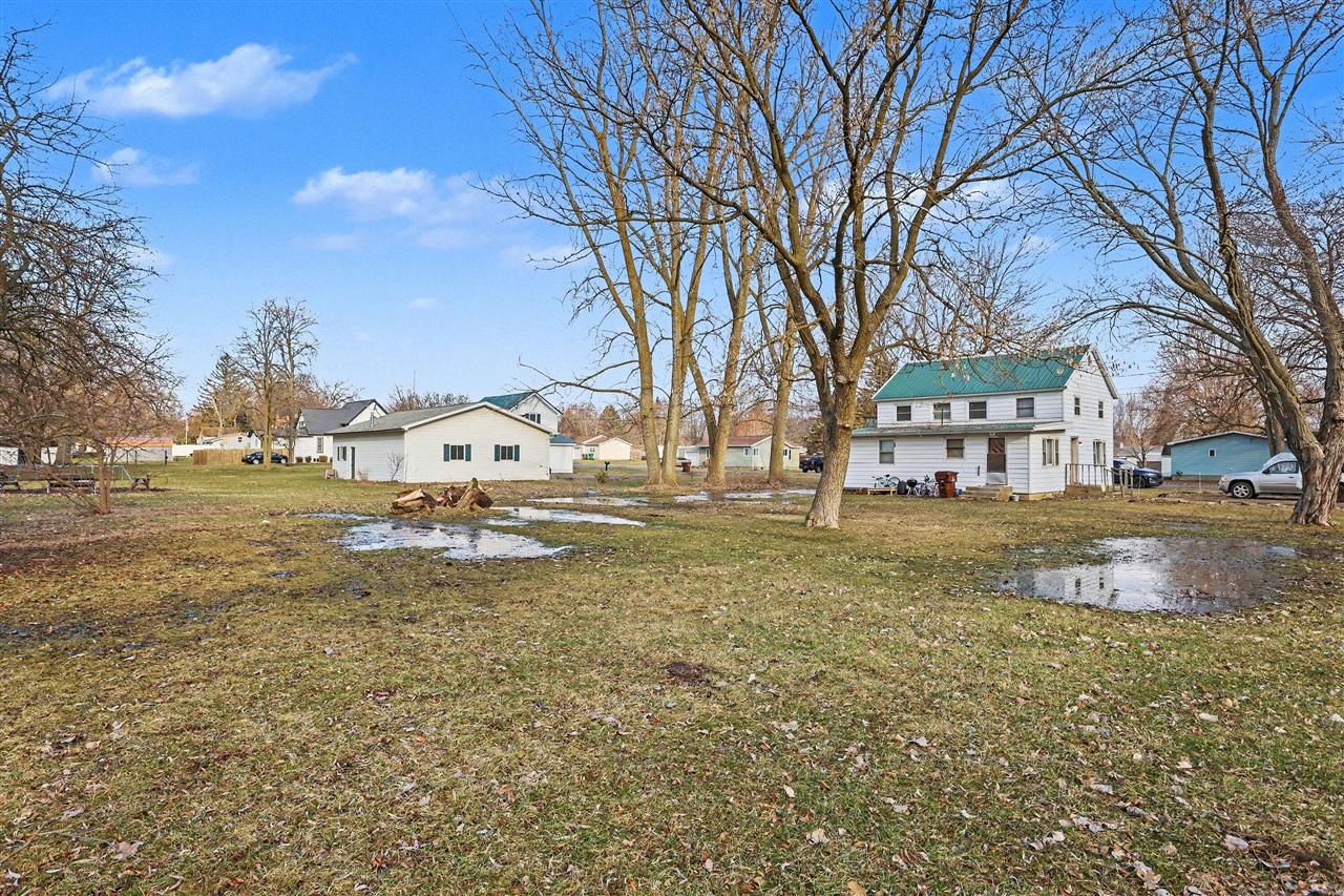 928 E Emerson Street, Ithaca, MI, 48847-1334