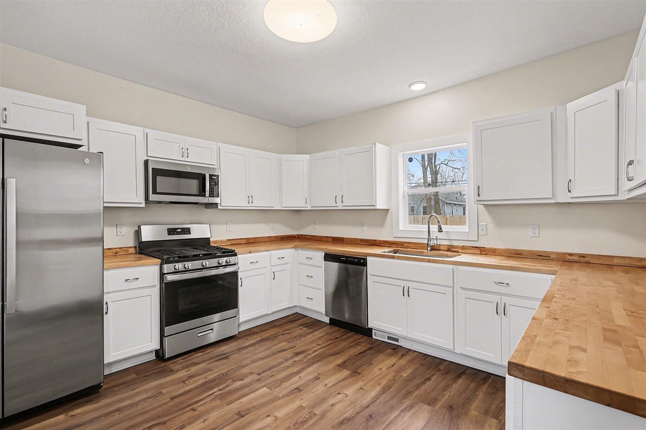 769 Catawba Avenue, Muskegon, MI, 49442-5176