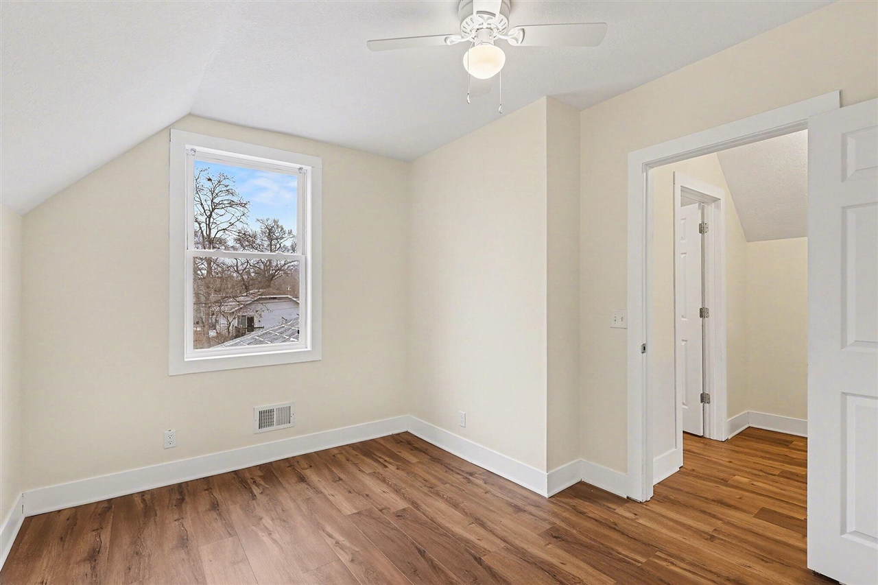 769 Catawba Avenue, Muskegon, MI, 49442-5176