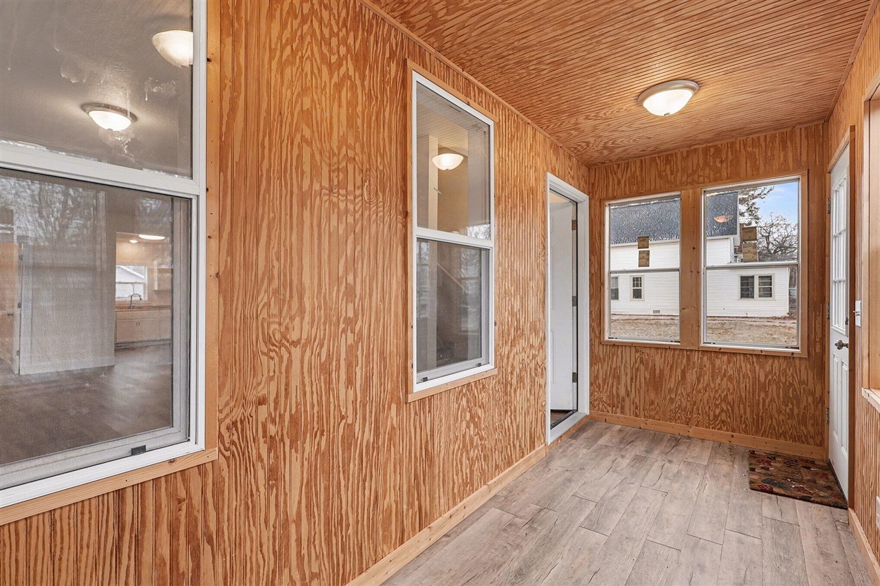 769 Catawba Avenue, Muskegon, MI, 49442-5176