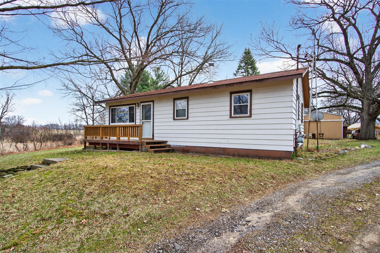 705 College Avenue, Adrian, MI, 49221