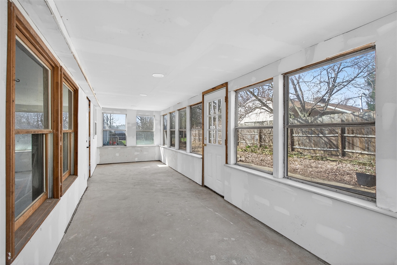 3304 Spring Arbor Road, Jackson, MI, 49203-3636