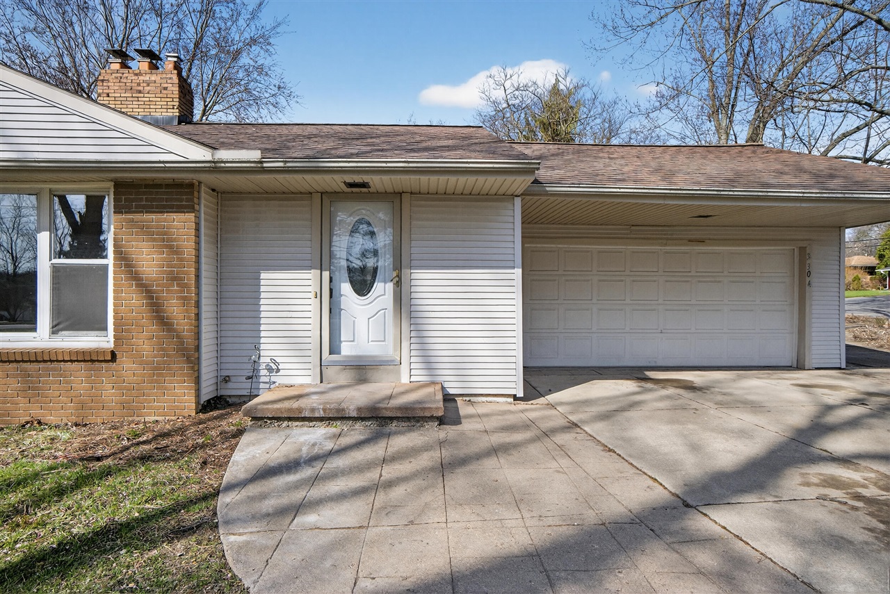 3304 Spring Arbor Road, Jackson, MI, 49203-3636