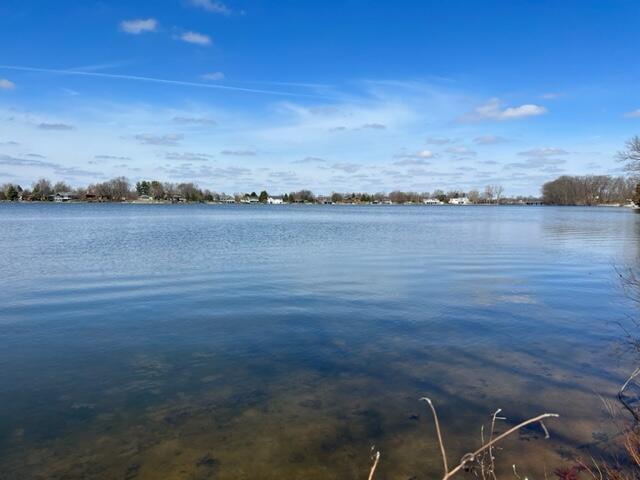 25454 Roundtree Lane, Sturgis, MI, 49091-9616