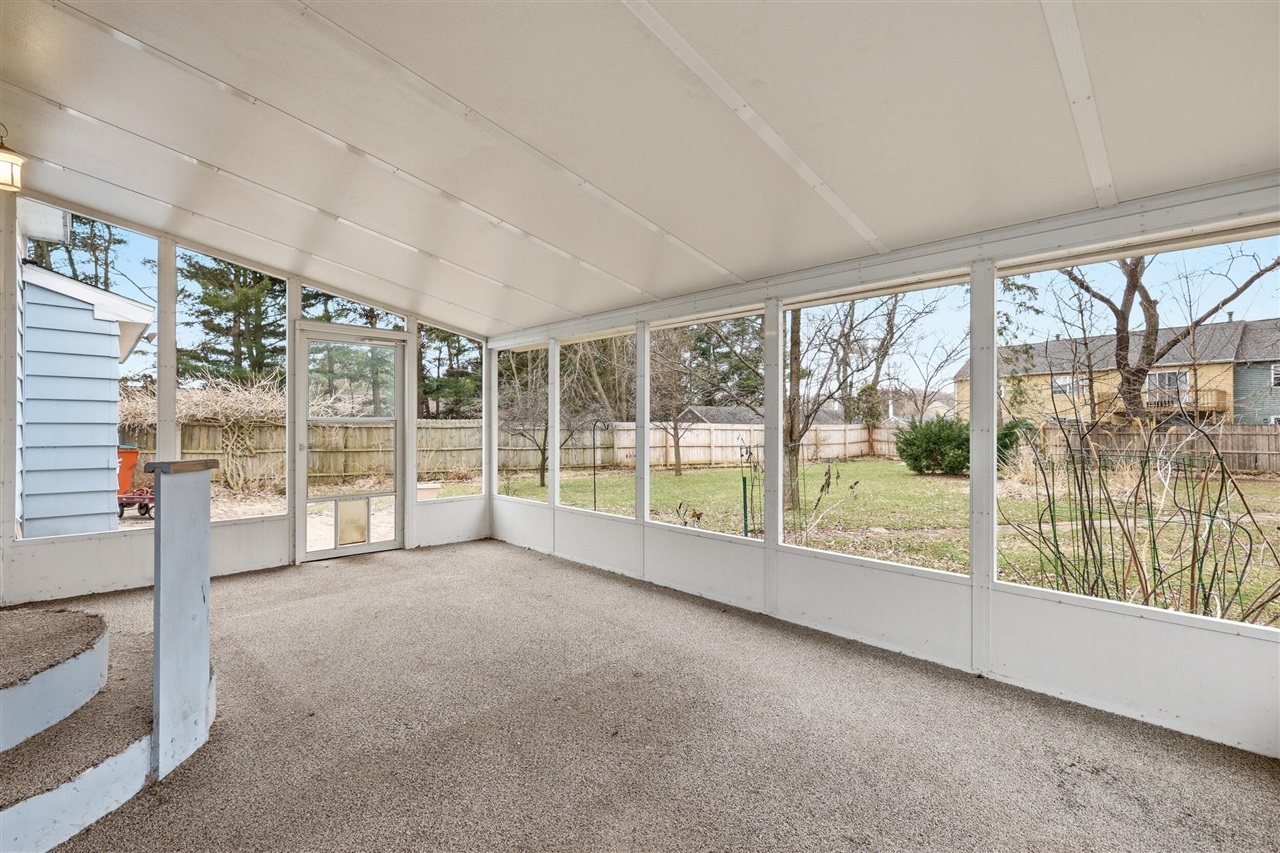 4579 Bekinshire Drive, Comstock Park, MI, 49321-49321