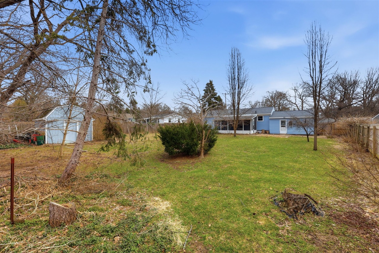 4579 Bekinshire Drive, Comstock Park, MI, 49321-49321