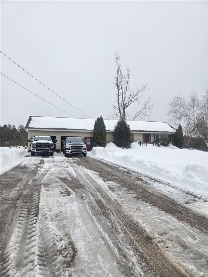 61960 Arlington UNIT&nbsp;3, South Lyon, MI, 48178