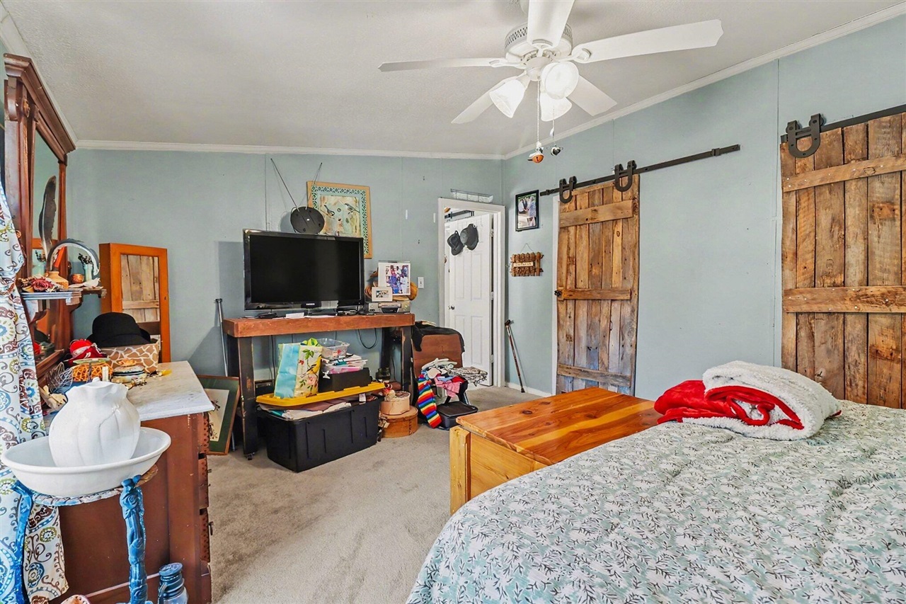 1359 W Arthur Road, New Era, MI, 49446-8132