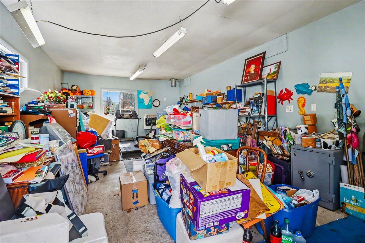 1359 W Arthur Road, New Era, MI, 49446-8132