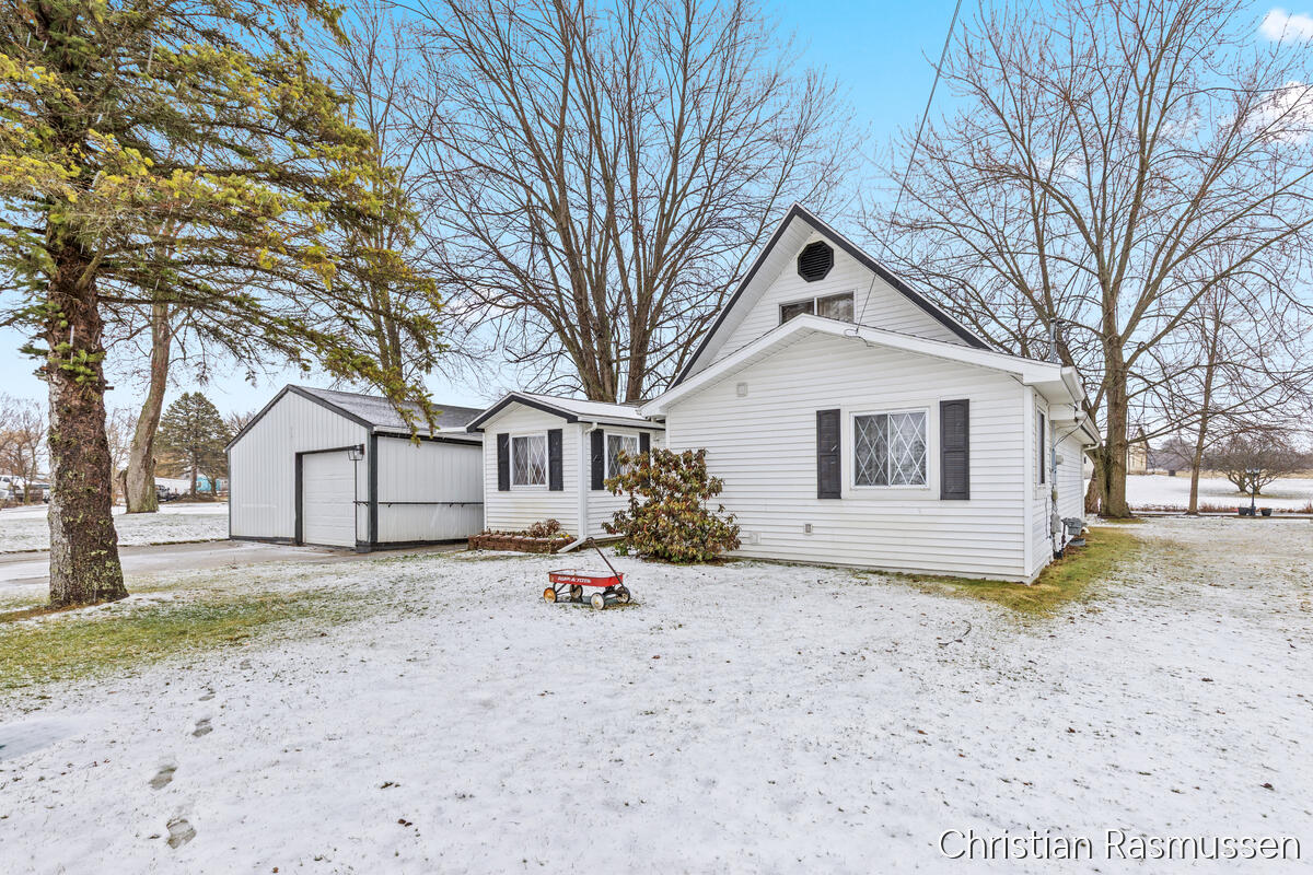 4701 W Channel Drive, Stanton, MI, 48888-9209
