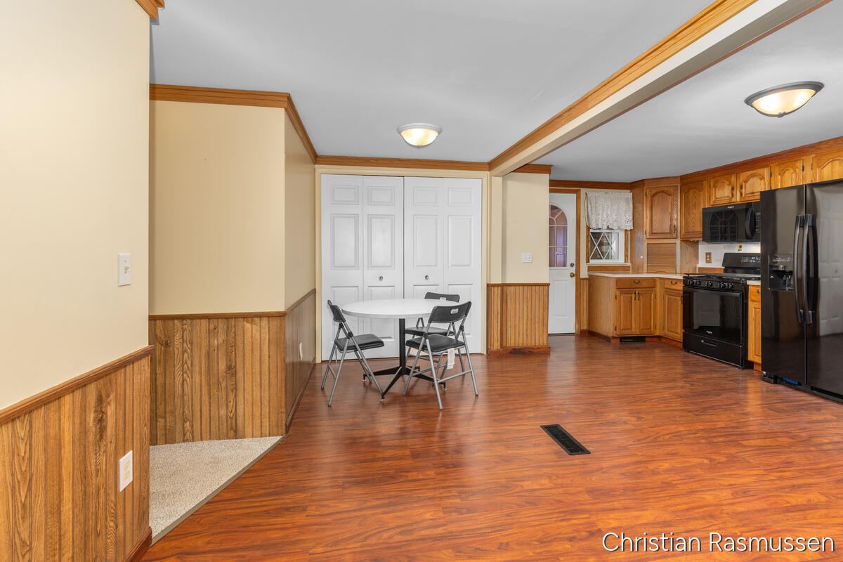 4701 W Channel Drive, Stanton, MI, 48888-9209