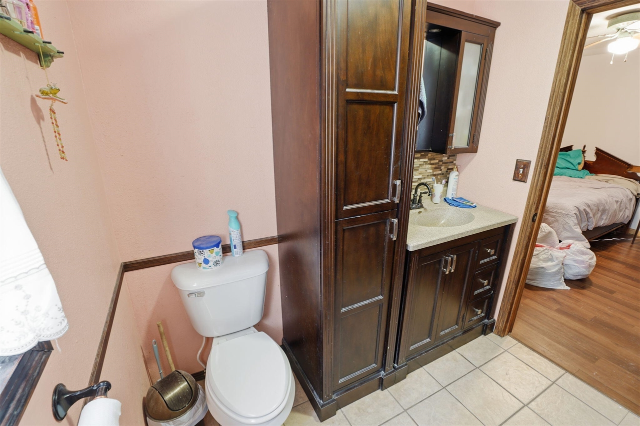 1714 Linnard Road, Twin Lake, MI, 49457-9510