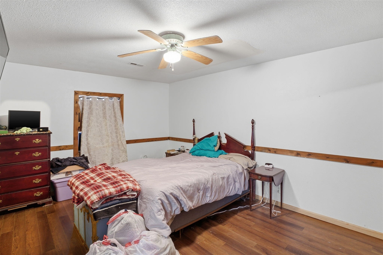 1714 Linnard Road, Twin Lake, MI, 49457-9510